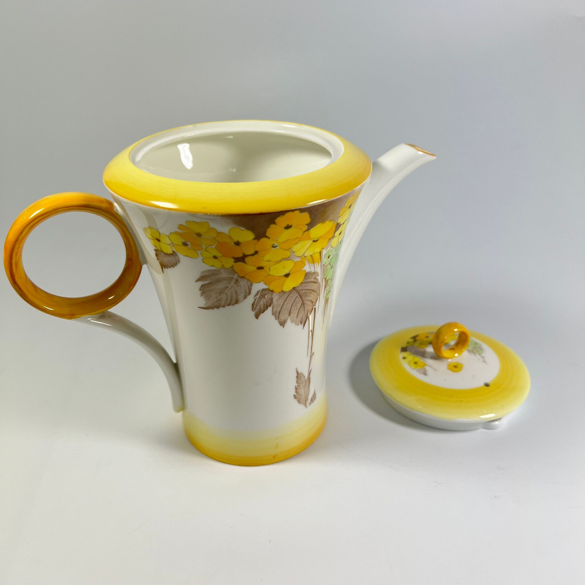 Art Deco Shelley Phlox Tea Set to include tea pot, 4 cups & saucers, milk jug & sugar bowl. Tea - Image 4 of 5