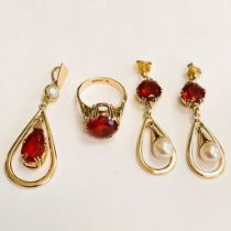 Mexican fire opal earrings, pendant and ring: Ring is 18 carat gold (1991) with 11.25 mm Mexican