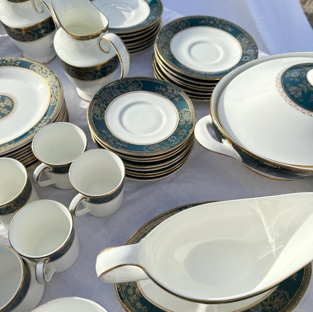 A large collection of Royal Doulton Carlyle dinner service This service was used as a prop in the - Image 6 of 19