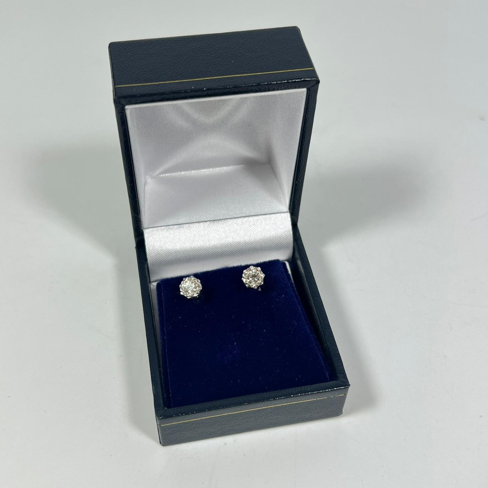 *****AWAY TO VENDOR**** A pair of 18ct yellow gold illusion set diamond stud earrings, approx 1.