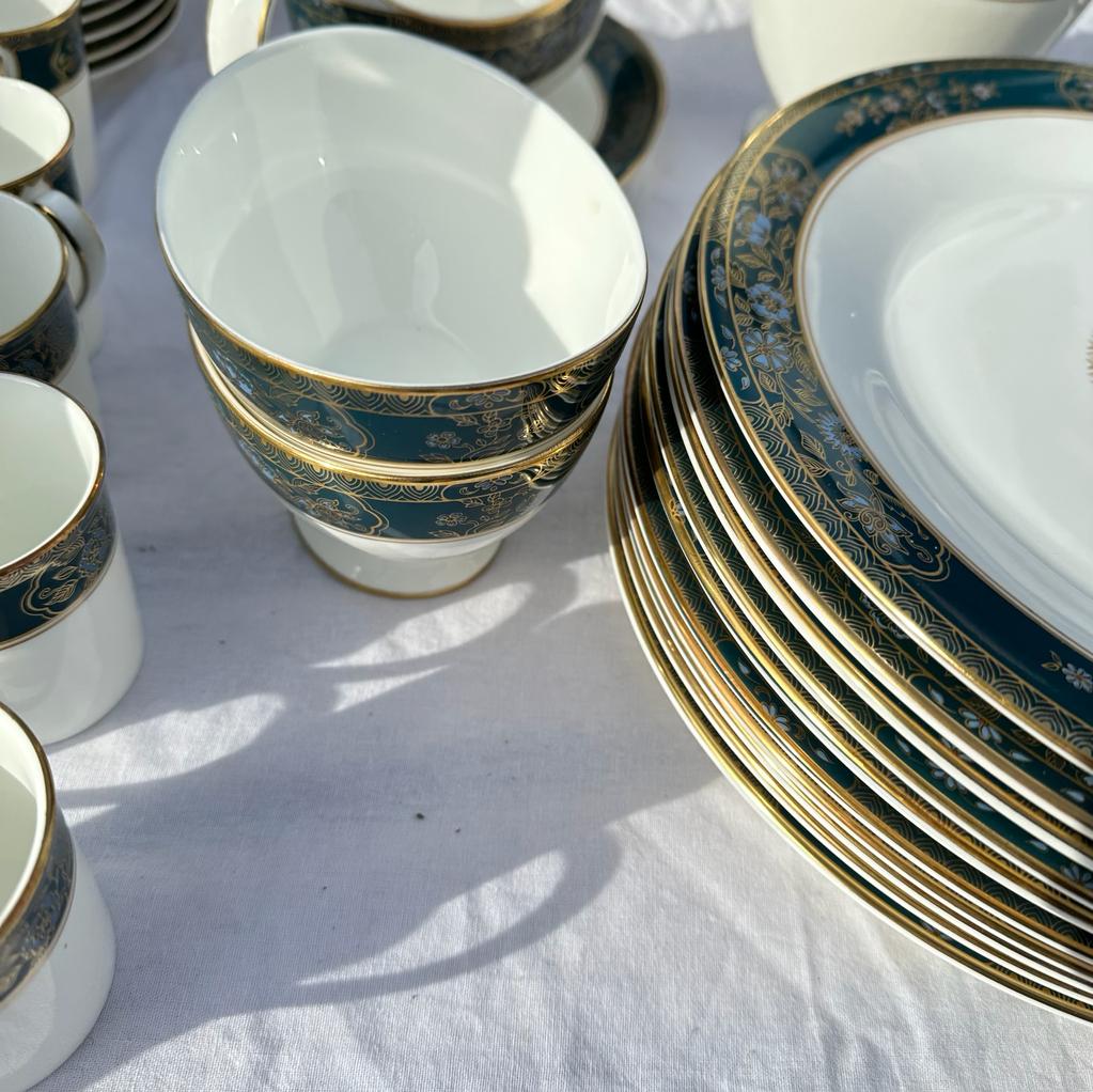 A large collection of Royal Doulton Carlyle dinner service This service was used as a prop in the - Image 3 of 19