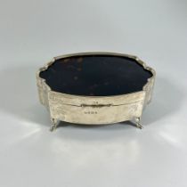 Tortoiseshell lidded sterling silver jewellery box 1918-19