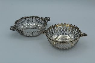 Nathan and Hayes, an Edwardian pierced silver twin handled sweet dish, Birmingham 1907, 14cm