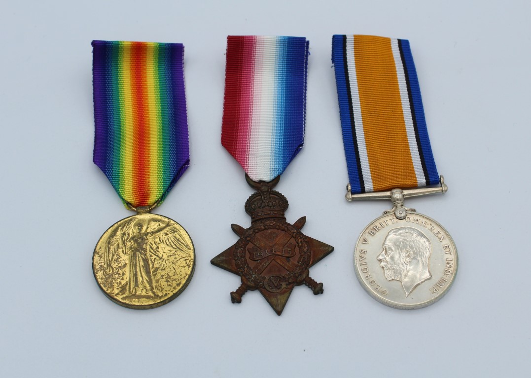 A 1914 - 1915 trio to 2nd LT AES Rundle, 11th London Regiment. Star 2518 PTE, War and Victory 2nd