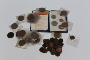 One bag of farthings various dates One bag of Queen Elizabeth Pennys One set of first decimal coins