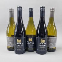 5 Bottles Three Gables South African Wine to include, 2 Bottles Reserve Syrah 2015, 2 Bottles Chenin