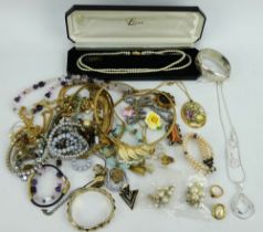 A quantity of costume jewellery, cased simulated pearl necklace and a hallmarked silver bangle, 1963