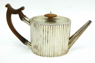 George III silver fluted teapot with walnut handle. Hallmarked London 1781, Robert Hennell I.