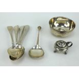 Mixed silver including 4 Danish spoons, a seal top spoon, a bowl and a planished mustard pot.