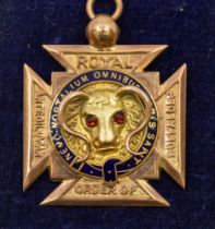 Buffalos interest: an A R.A.O.B 9ct gold medal, with central buffalo, protruding horns, paste set