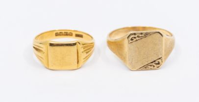 Two gold signet rings, comprising an 18ct gold signet with square top and ridged shoulders, width