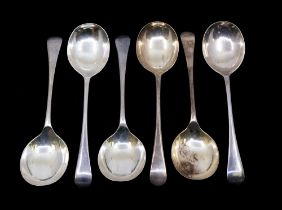 A set of six George V silver soup spoons, hallmarked by Arthur Price & Co, Birmingham, 1931. Each