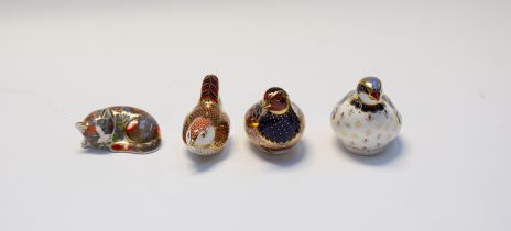 Collection of three boxed Royal Crown Derby gold stopper bird paperweights along with a boxed gold