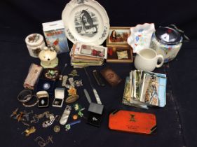 A collectors lot to include; various costume jewellery including a modern Made In China stone ring