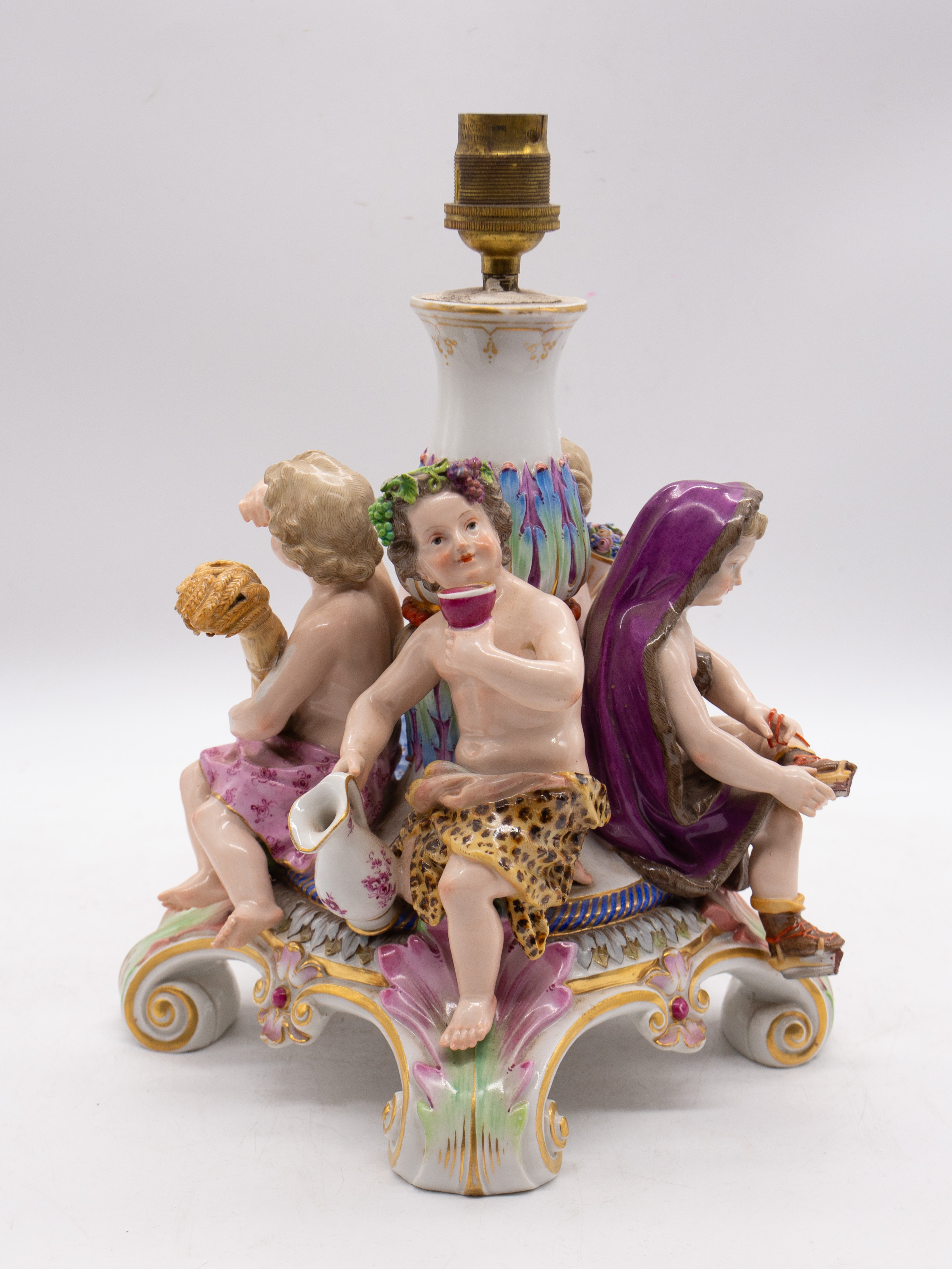Meissen - A 19th century painted ceramic comport base, broken in the past and turned into lamp base. - Image 5 of 6