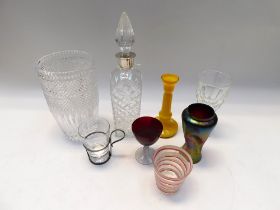 A collection of mixed 19th century and early 20h century glass wares to include glass vases,