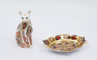 Royal Crown Derby - An 1128 Old Imari patterned first quality dish in box and cellophane, along with