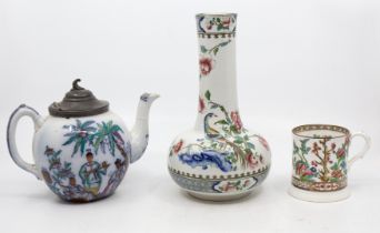 Late 18th century early 19th century porcelain Chinese export tea pot with pewter lid, Greek key and