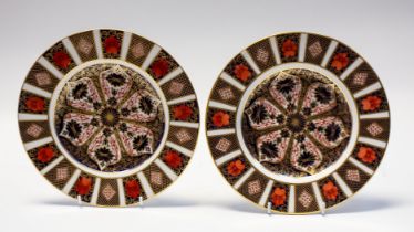 Royal Crown Derby: a pair of Imari 1128 salad plates, 1st quality. (2)