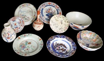 A selection of late 19th century Chinese and Japanese decorative ceramics to include an Imari