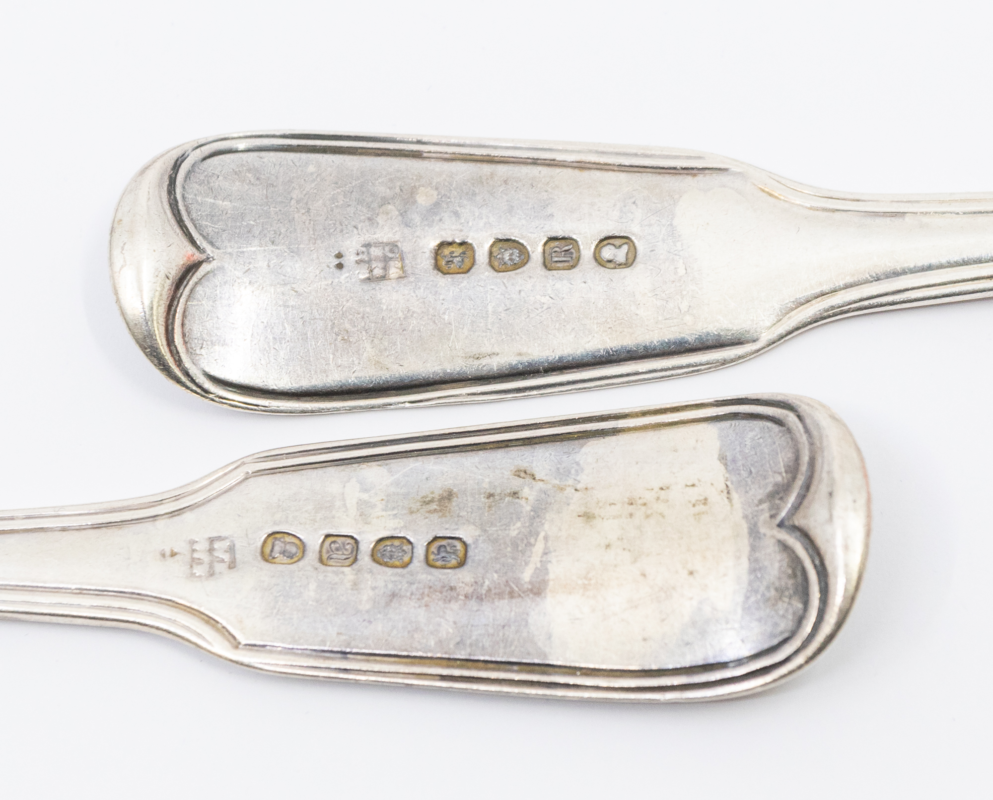 A collection of silver to include; Two similar circular silver pin dishes, each with engraved script - Image 2 of 2