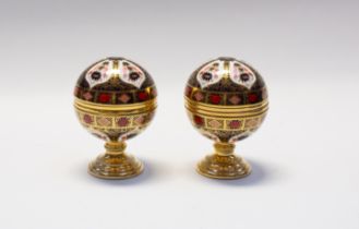 Royal Crown Derby - An 1128 Imari patterned Millenium Globe Thermometer and Barometer.