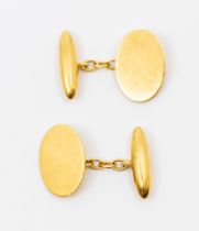 A pair of heavy weight 18ct gold cufflinks, each comprising an oval approx 20 x 15mm, chain links