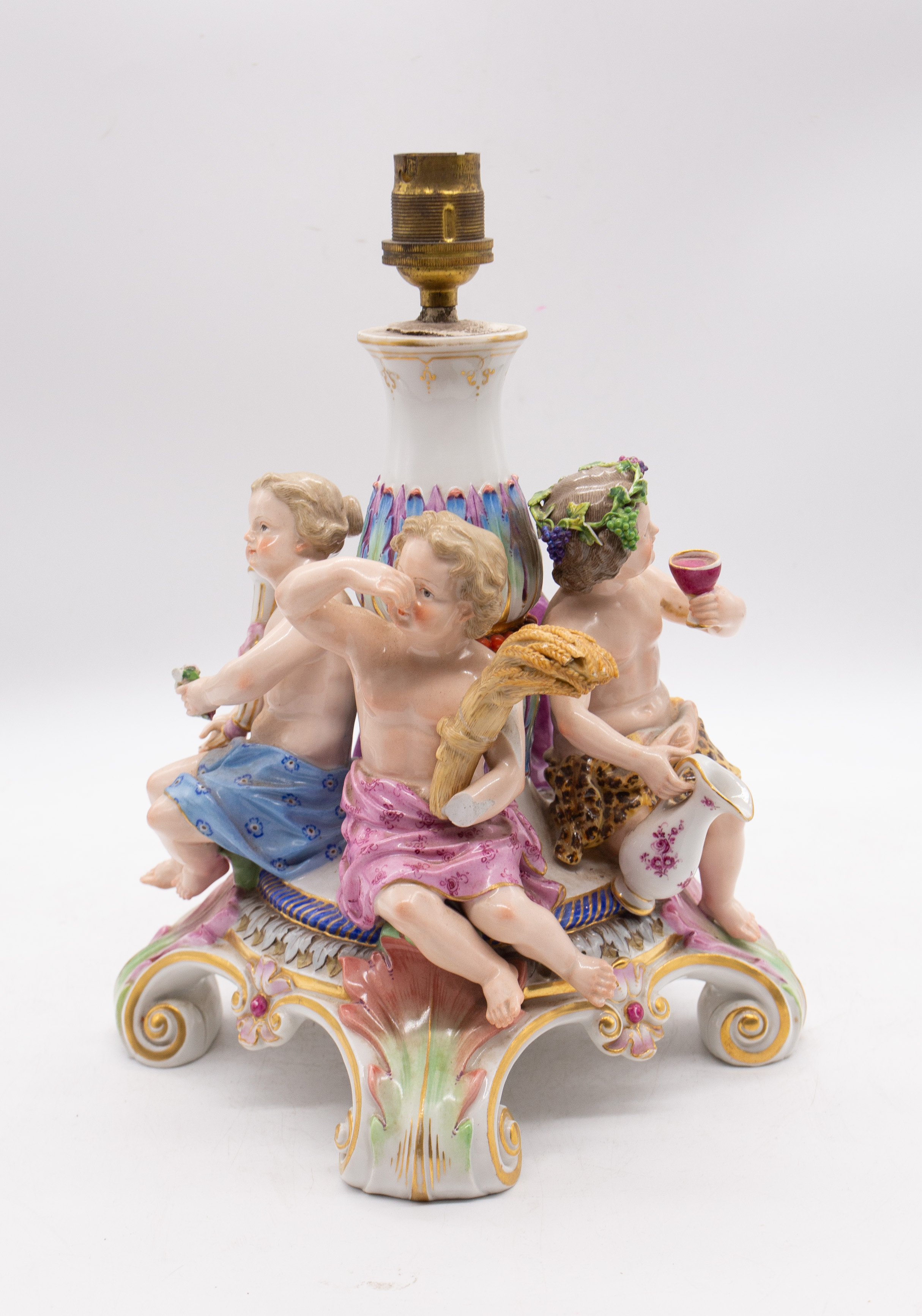 Meissen - A 19th century painted ceramic comport base, broken in the past and turned into lamp base. - Image 3 of 6
