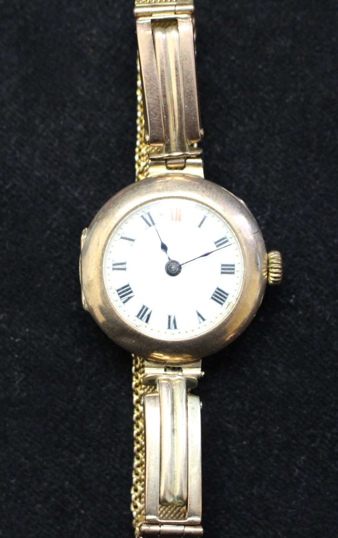 Two 9ct Gold Ladies mechanical watches. Consists of: 1.) 9ct Gold Ladies Mechanical Watch with 9ct - Image 2 of 4