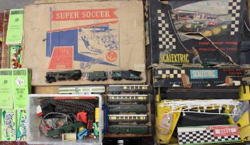 Toys: A collection of assorted toys, to include: a boxed Scalextric set, Reference GM33, box lid