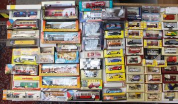 Diecast: A collection of assorted boxed and cased diecast vehicles to include: Days Gone, Dinky 296,