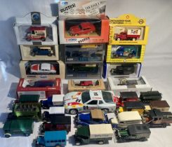 Diecast: A collection of assorted boxed and unboxed vehicles to include: Corgi Jaguar MKII from