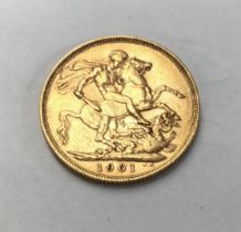 A Victorian 1901P Sovereign Please note this item is at our Derbyshire saleroom, DE65 6LS