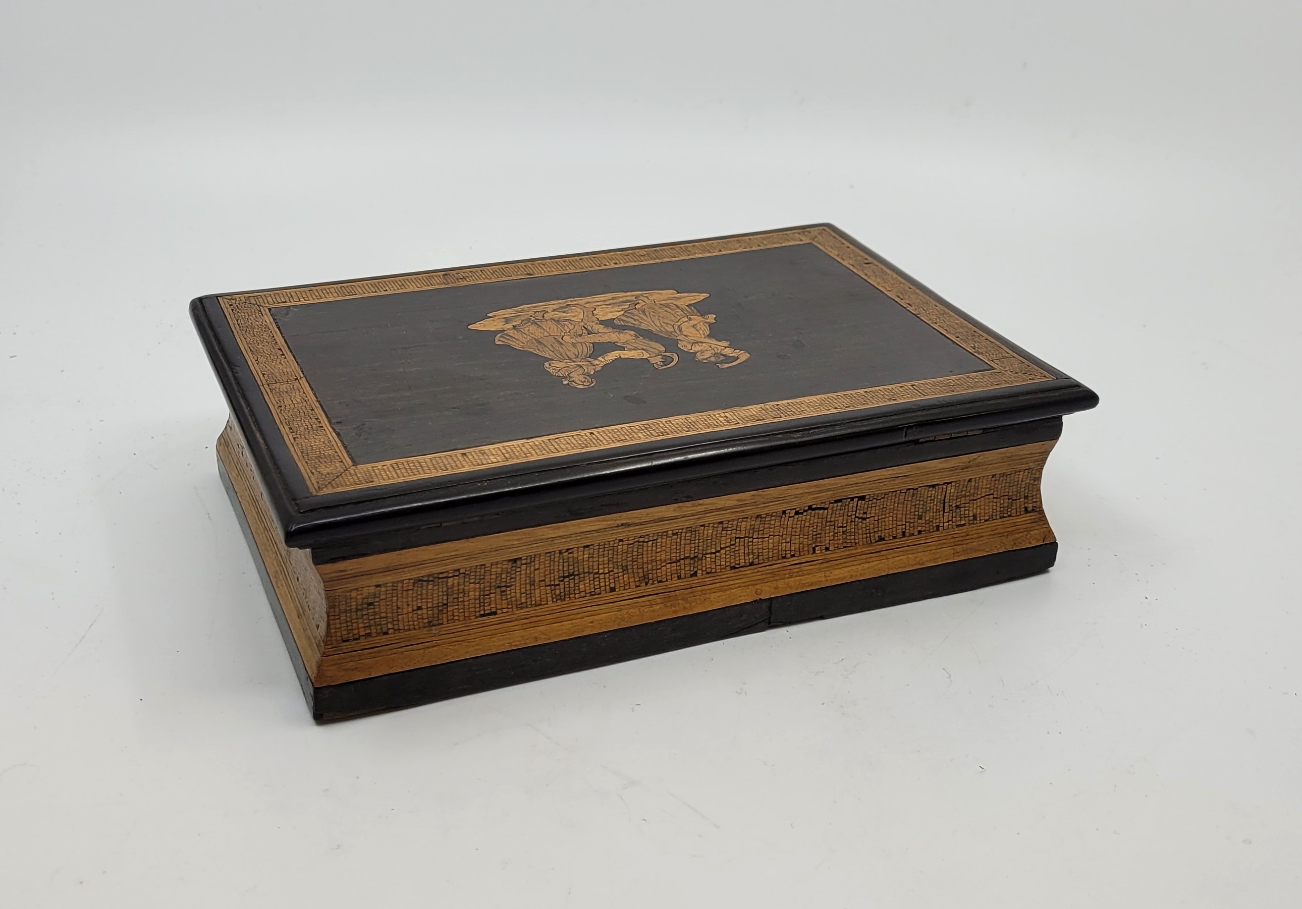 A Sorrento ware marquetry work jewellery box, the lid depicting dancing peasants, with two keys, - Image 6 of 6