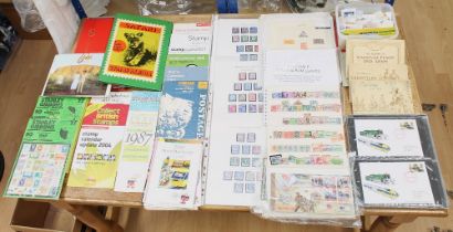 Miscellaneous Collection mainly GB , with stockbook seeing a small selection of QV - Reds and
