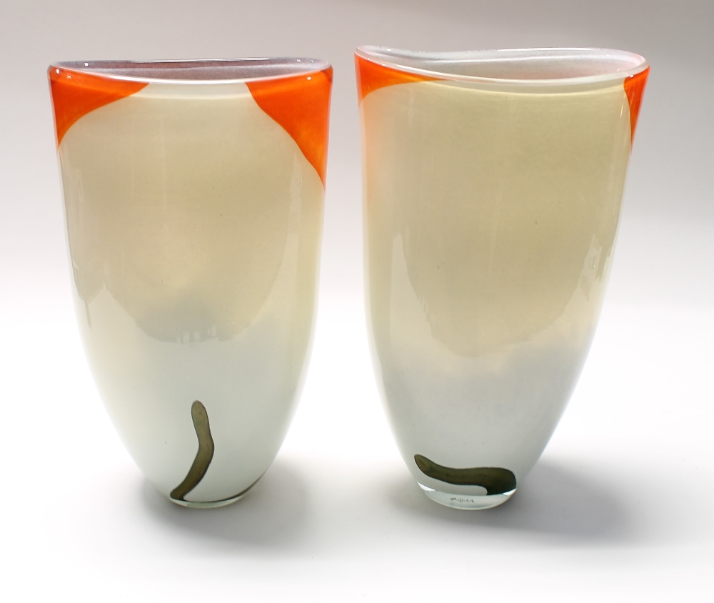 Svaja hand crafted glass. A pair of large tall glass vase with abstract decoration on a white and - Image 3 of 7