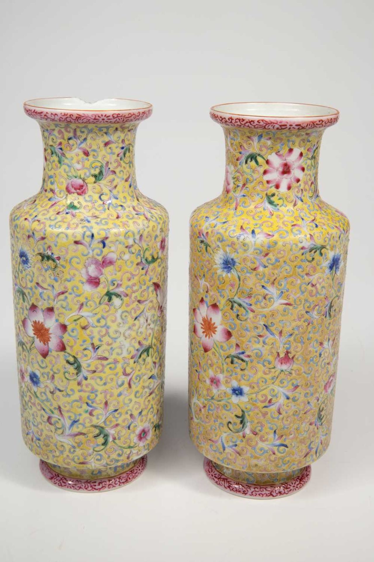 PAIR OF VASES - Bild 4 aus 5