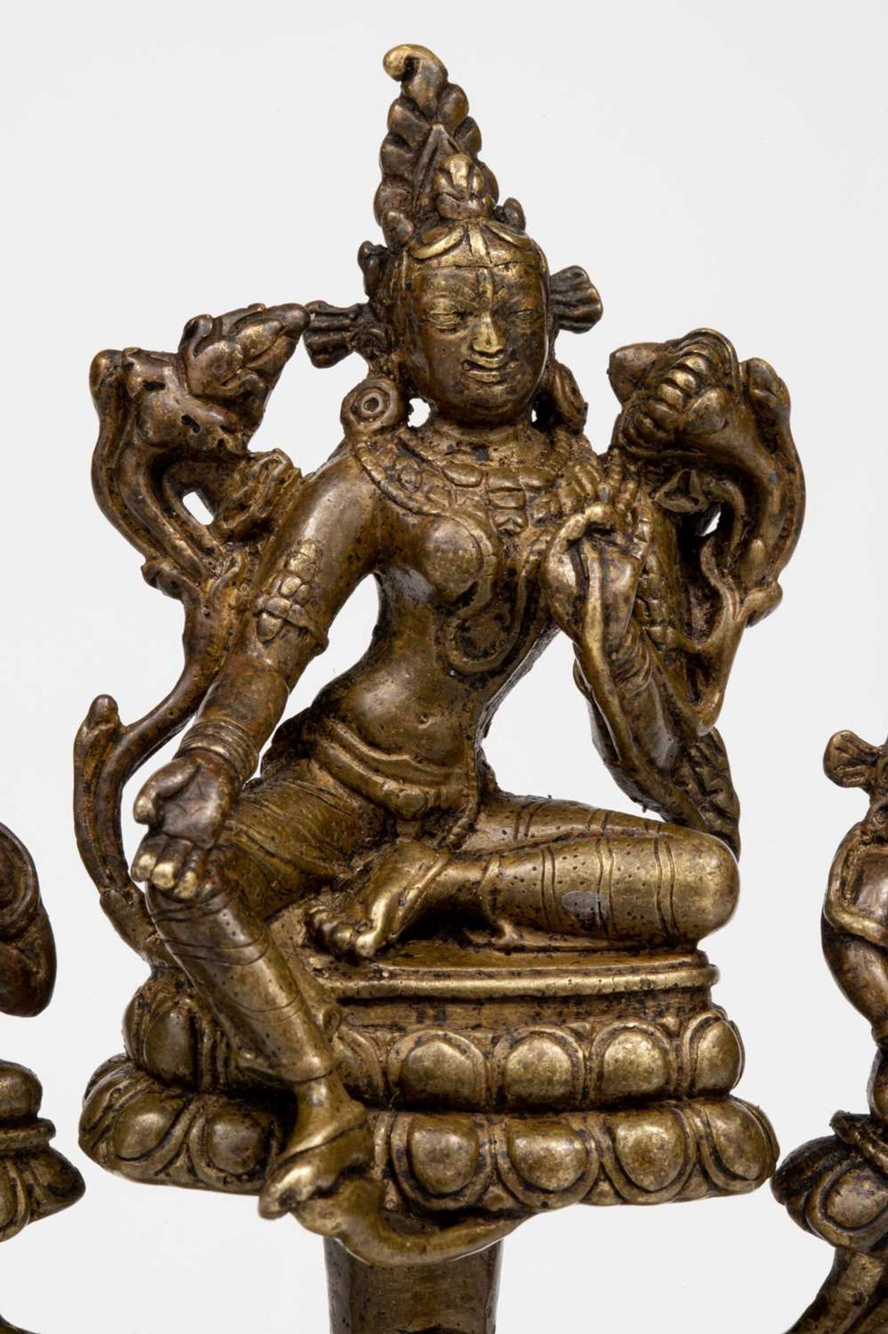 GREEN TARA WITH CONSORTS - Bild 7 aus 21