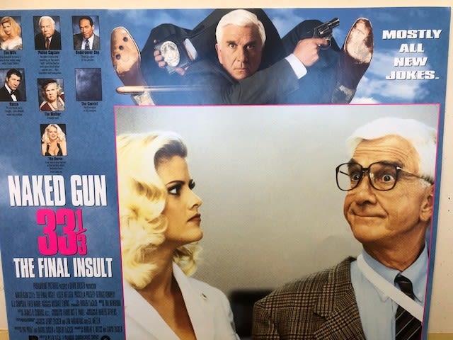 Naked Gun 331/3 8 lobby cards, gloss poster paper. 1994. Leslie Nielsen, Priscilla Presley Approx