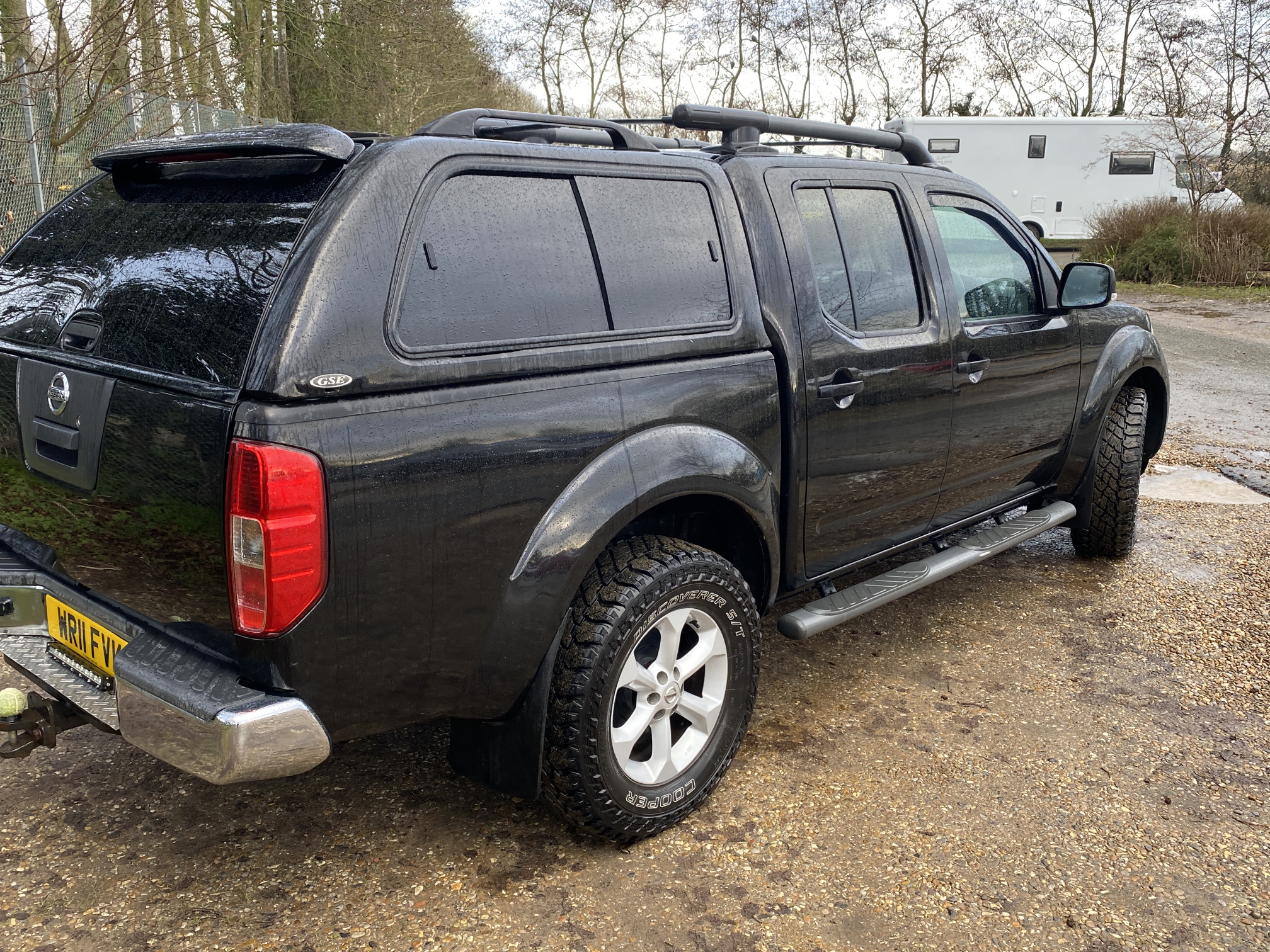 2011 NISSAN NAVARA DOUBLE CAB TRUCK TEKNA DCI 188 - NO VAT - 106k - 10%+VAT SPECIAL BUYERS PREMIUM - Image 15 of 45