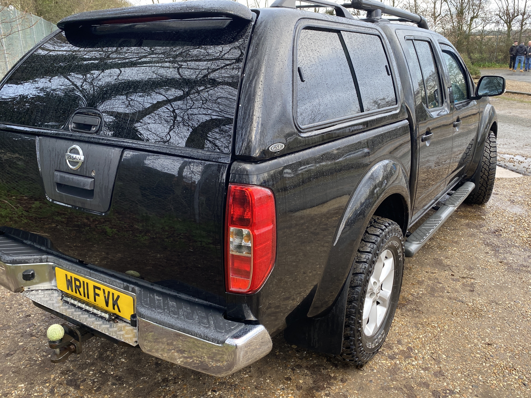 2011 NISSAN NAVARA DOUBLE CAB TRUCK TEKNA DCI 188 - NO VAT - 106k - 10%+VAT SPECIAL BUYERS PREMIUM - Image 38 of 45