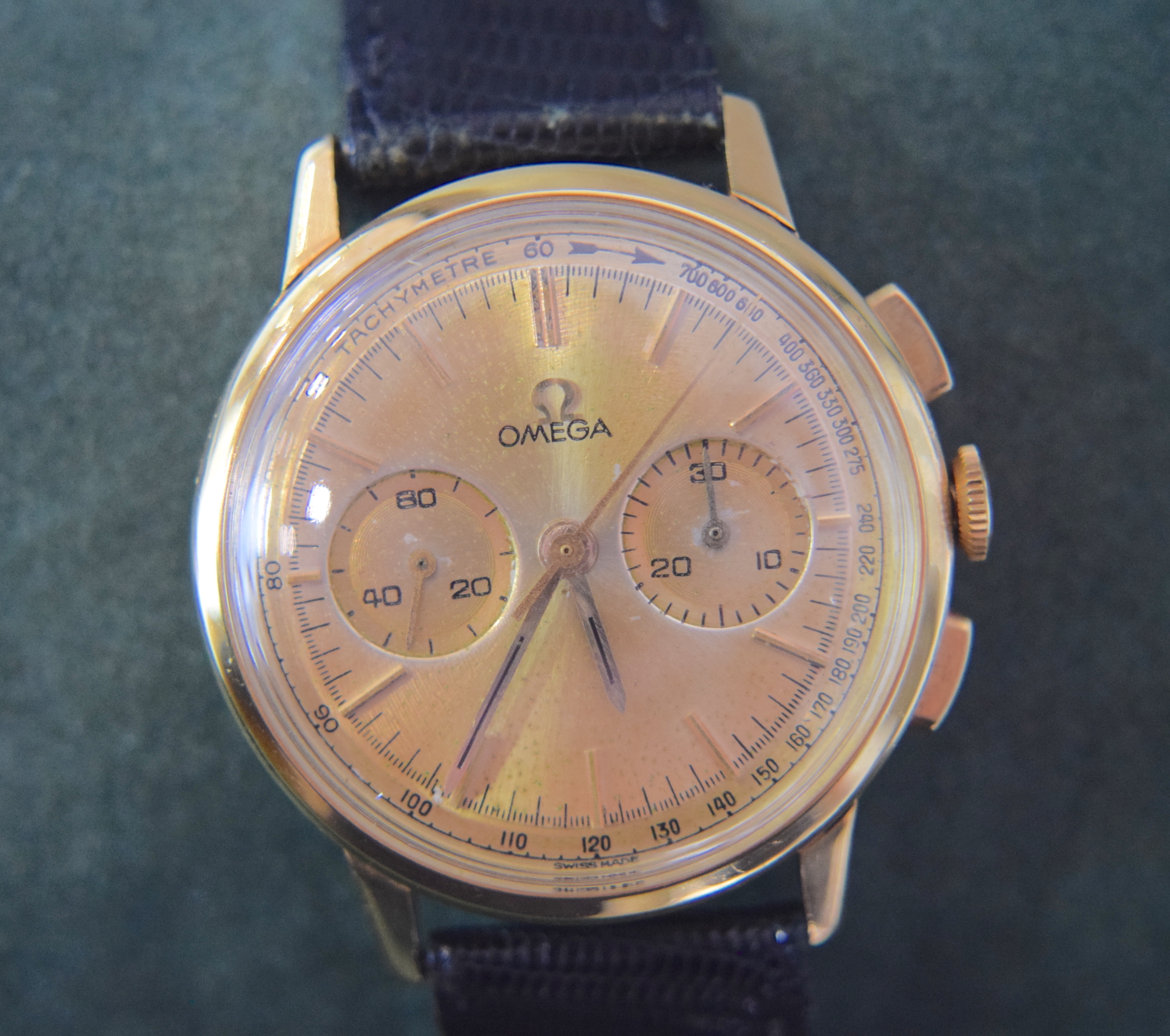 RARE OMEGA 18K YELLOW GOLD CHRONOGRAPH GENTS WRISTWATCH - 36MM CASE - Image 3 of 6