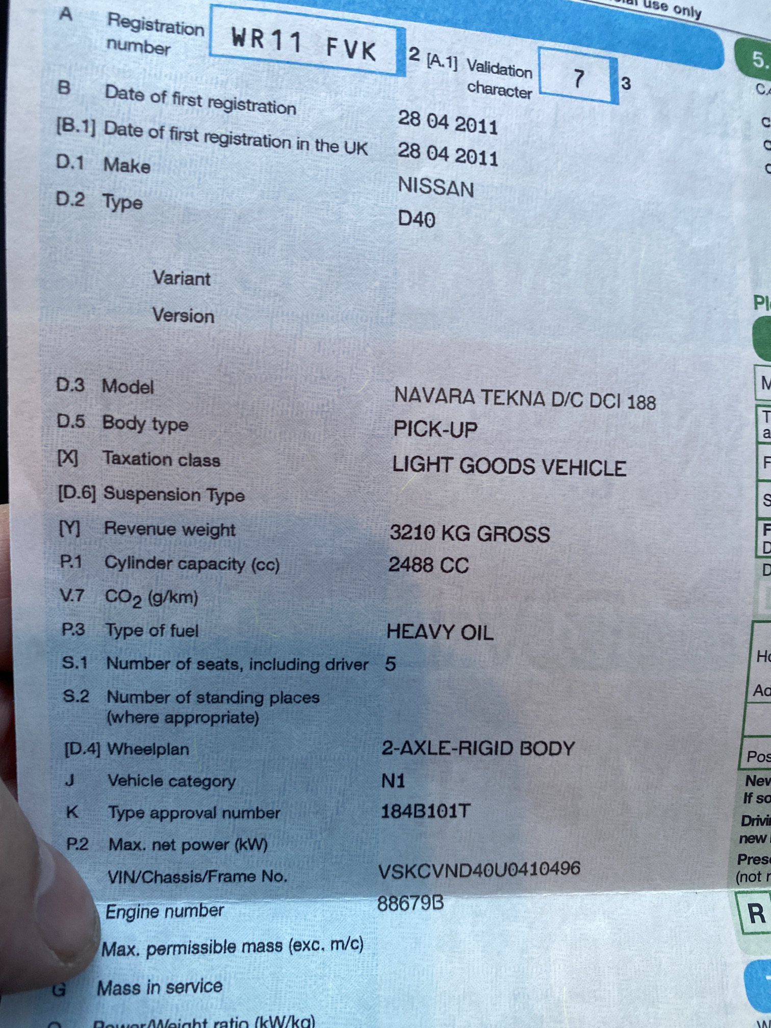 2011 NISSAN NAVARA DOUBLE CAB TRUCK TEKNA DCI 188 - NO VAT - 106k - 10%+VAT SPECIAL BUYERS PREMIUM - Image 22 of 45