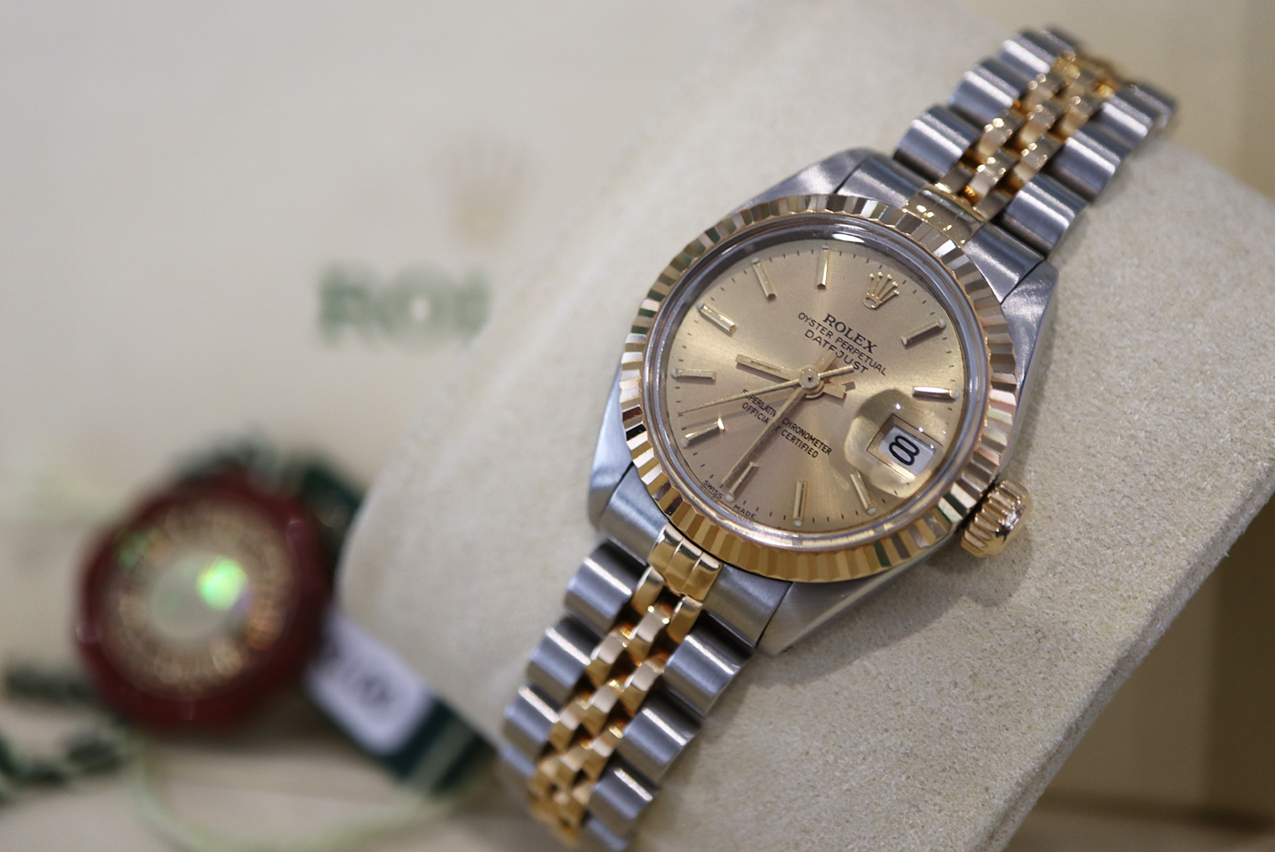 ROLEX DATEJUST 18K / STEEL *CHAMPAGNE* - BOX SET / BOOKLETS / TAGS - Image 9 of 13