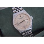 ROLEX DATEJUST REF. 16030 36MM - SILVER/ SALMON ROLEX WAVE DESIGN DIAL WITH 6,9 DIAMOND MOTIFS