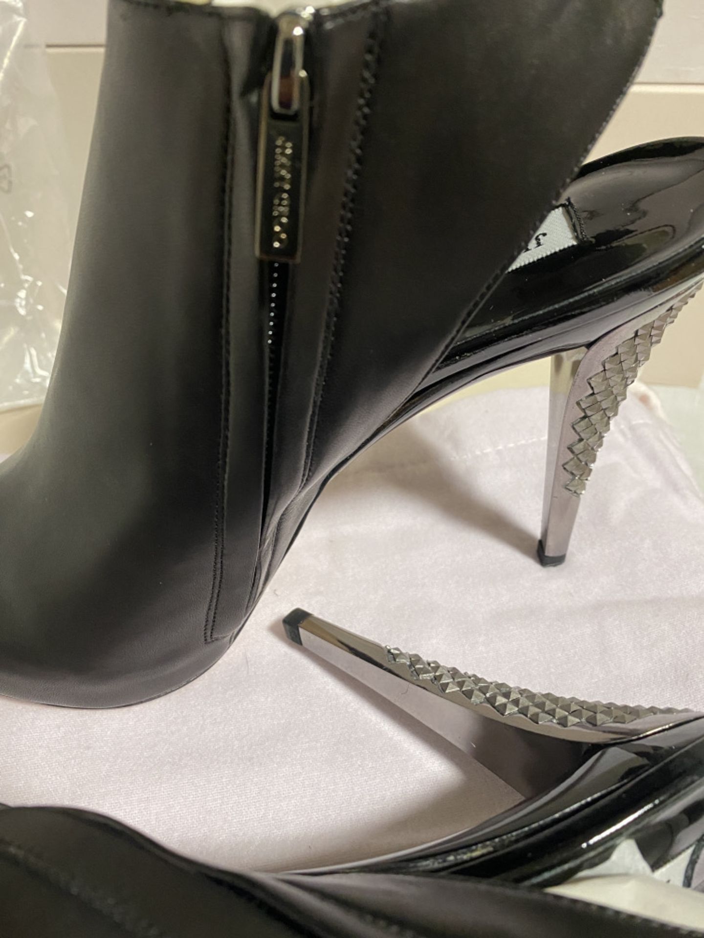 JIMMY CHOO (LONDON) LADIES SHOES / FOOTWEAR (BOXED IN VGC) - Image 9 of 14