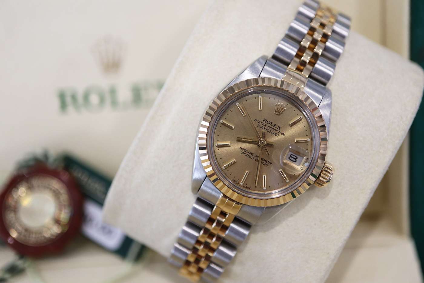 ROLEX DATEJUST 18K / STEEL *CHAMPAGNE* - BOX SET / BOOKLETS / TAGS - Image 3 of 13
