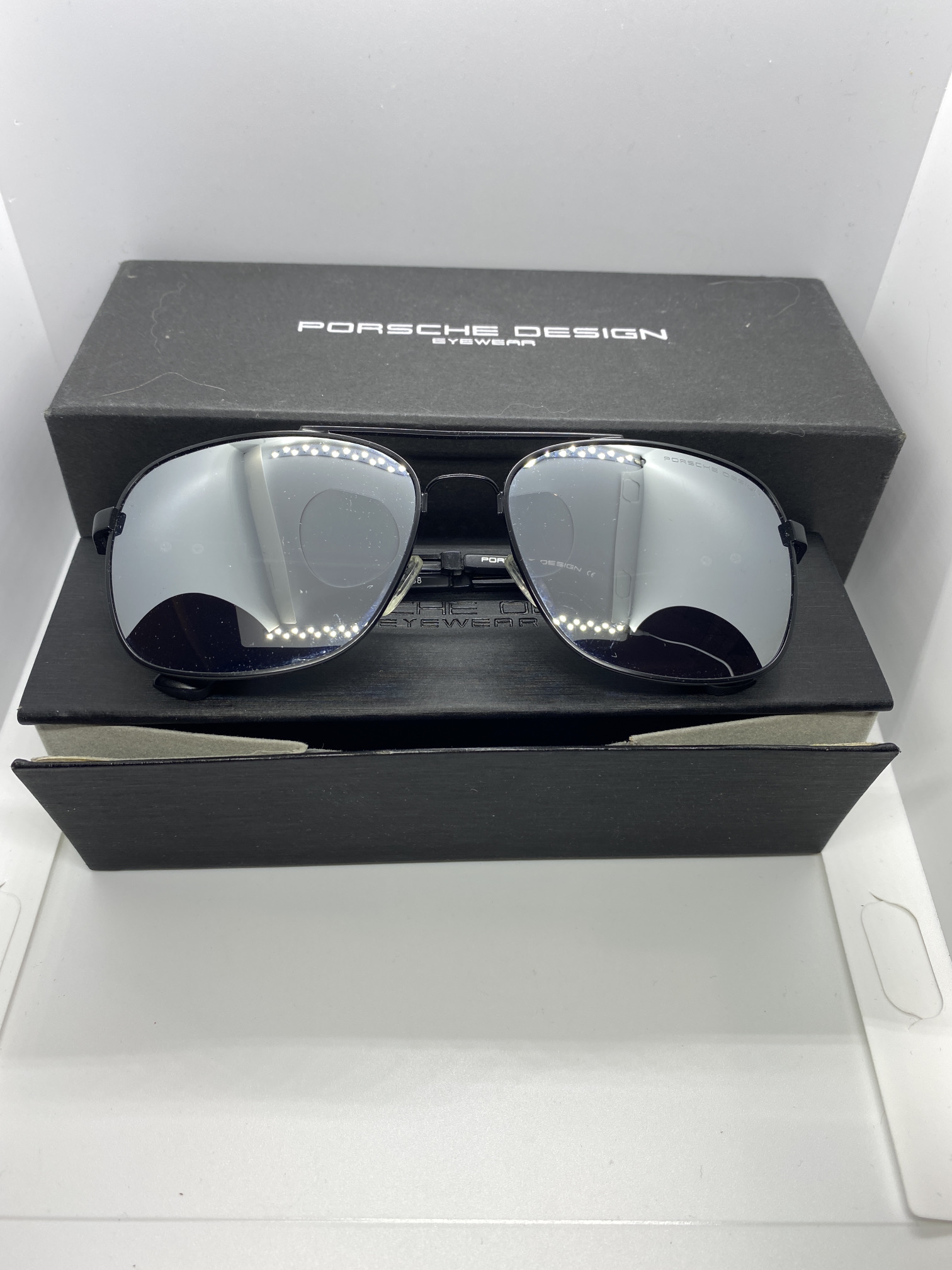 SUNGLASSES MARKED PORSCHE DESIGN WITH BOX - Image 3 of 8