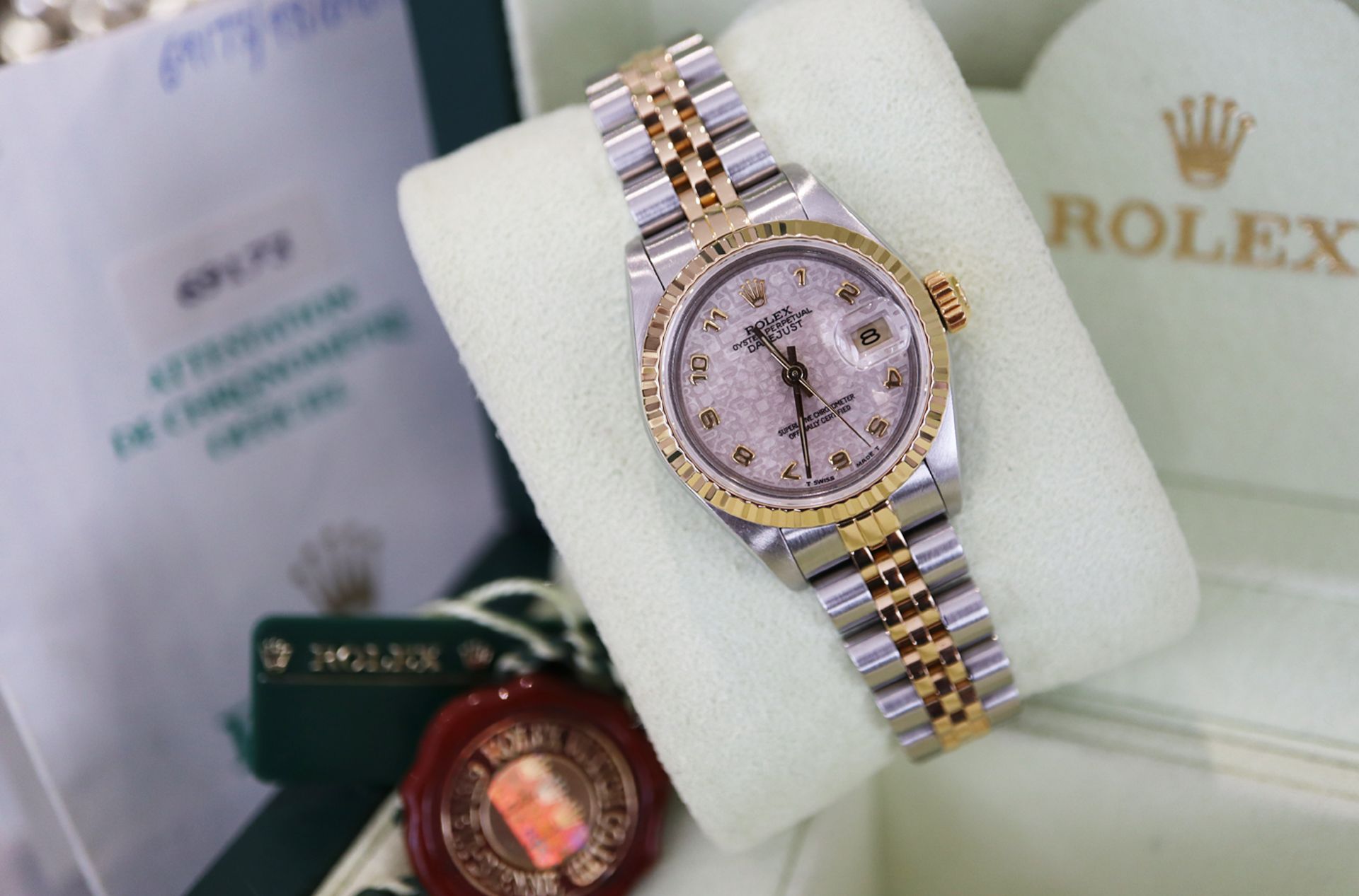 *BOX & PAPERS* ROLEX DATEJUST 18K YELLOW GOLD & STEEL REF. 69173 26MM LADIES MODEL - Image 4 of 9