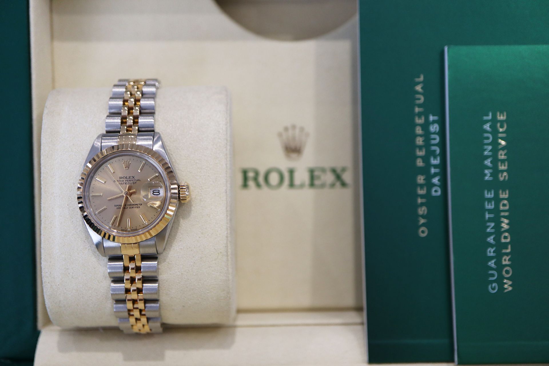 ROLEX DATEJUST 18K / STEEL *CHAMPAGNE* - BOX SET / BOOKLETS / TAGS - Image 6 of 13